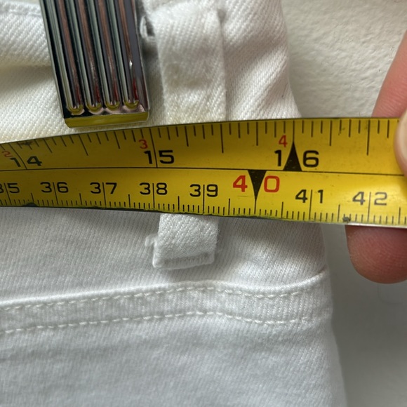White Jeans 32.5 long Maurices Size 12 - Picture 7 of 10